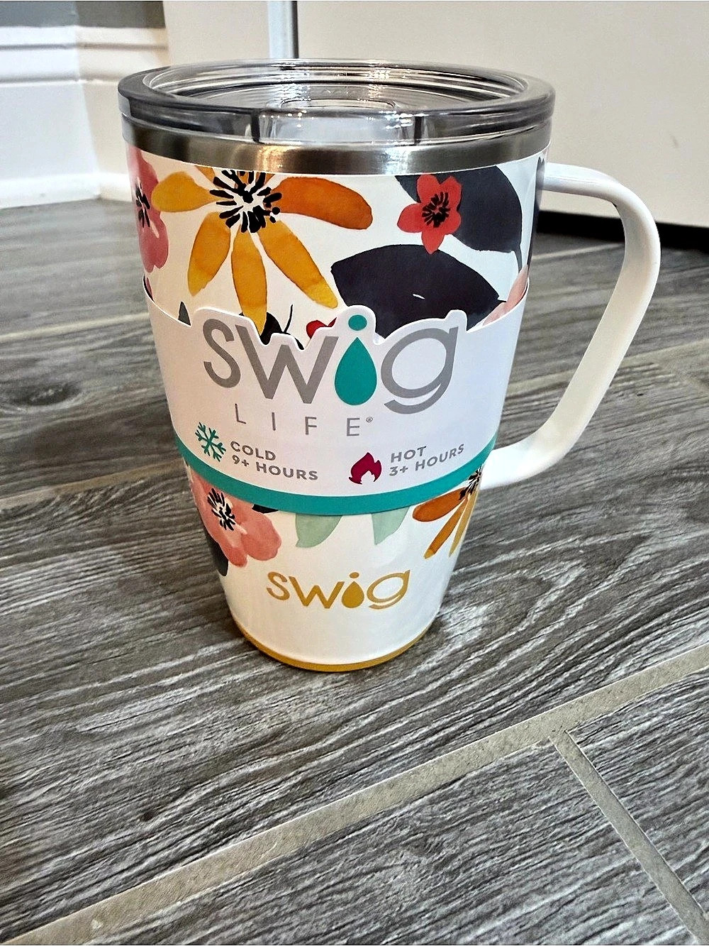 Swig Life Traveler Mug Floral Travel Mug in White & Yellow NWT